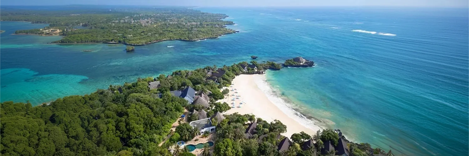 beach_from_above-1030x579 1.webp